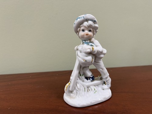 Ceramic ornaments boy - ceramic,
