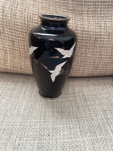 Beautiful cloisonné vase with - cloisonné,