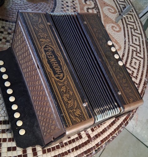 Hohner melodeon pokerwork - pokerwork, /