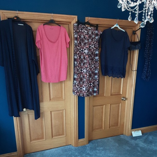 Ladies clothes bundle - clothes, xl