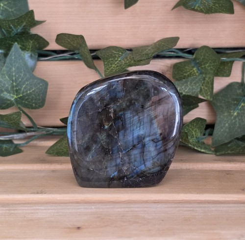 Beautiful labradorite freeform - beautiful,
