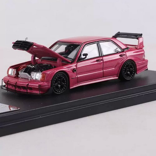 Scale mercedes benz - 1/64,