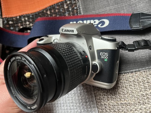 Canon eos 500n - 35mm, film