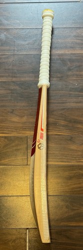 English willow cricket bat - cricket,