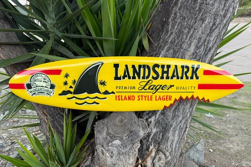 Landshark island style lager - island,