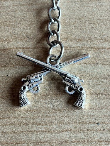 Gun crossed revolvers - 2x,