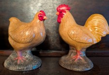 Quail Pottery Chicken & Cockerel Cruet / Salt & Pepper Pots.