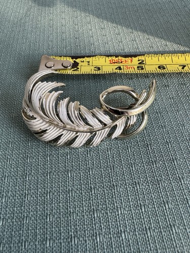 Fern feather broach - fern/feather,