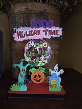 Vintage Holiday Time for Ghouls & Goblins Halloween Ghost 3-D Dimensional Clock