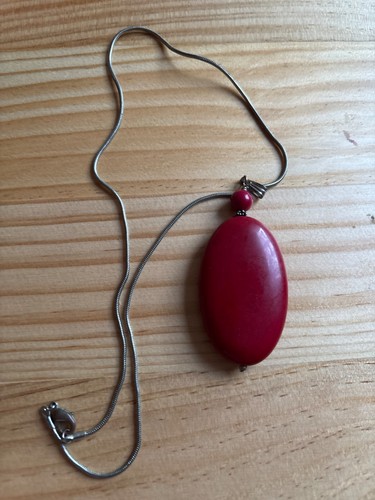 Red faceted bead necklace - a,