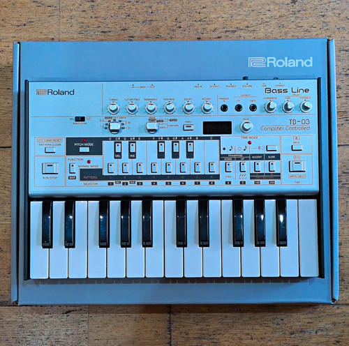 Roland boutique bass - roland, tb-03