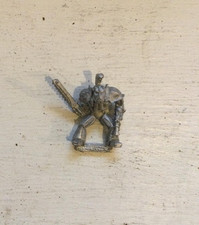 Rogue Trader Chaos Renegade Space Marine Chainsaw Arm Metal Citadel O330 40k