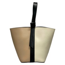 Y1210 ROBERTAGANDOLFI Roberta