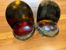 1976 1977 VINTAGE OLD HOODED