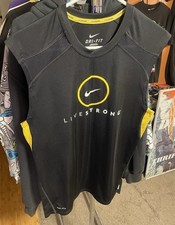 VTG Y2K Nike LIVESTRONG