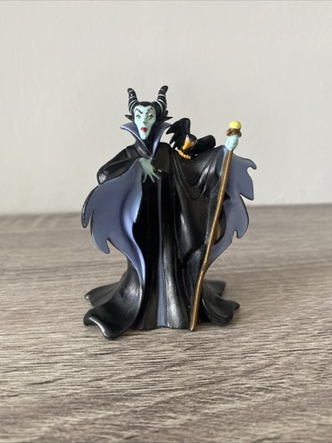 Maleficent villain disney snow - disney,