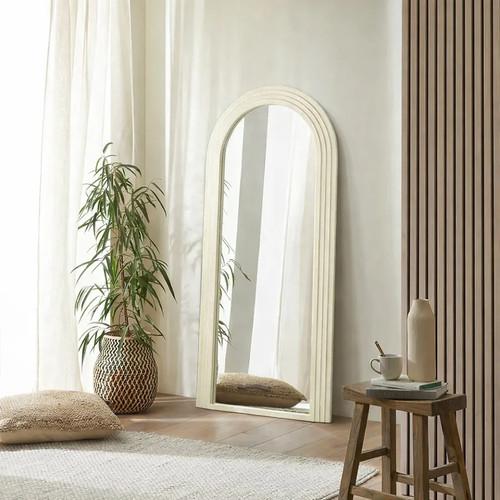 Delphi arched shape - delphi,