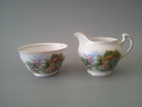 Royal vale bone china - royal,