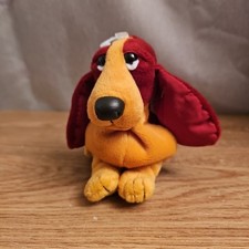 Hush Puppies Basset Hound