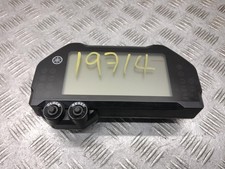 2017 YAMAHA MT-10 MTN1000 MT-10 MTN1000 SPEEDOMETER CLOCKS BINNACLE 999999 Miles