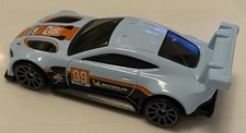 Hot Wheels Aston Martin