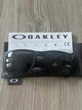 OAKLEY HOLBROOK SUNGLASSES