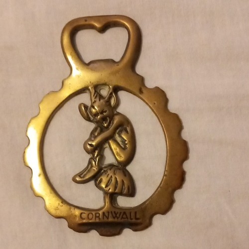Vintage brass pixie on - ,