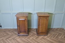 A Pair of Arts and Crafts Oak