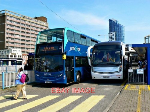 Photo bus and coach - photo,