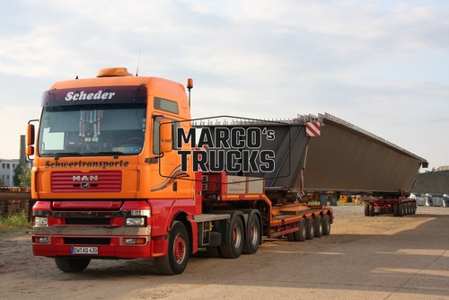Truck photo man tga heavy - truck,