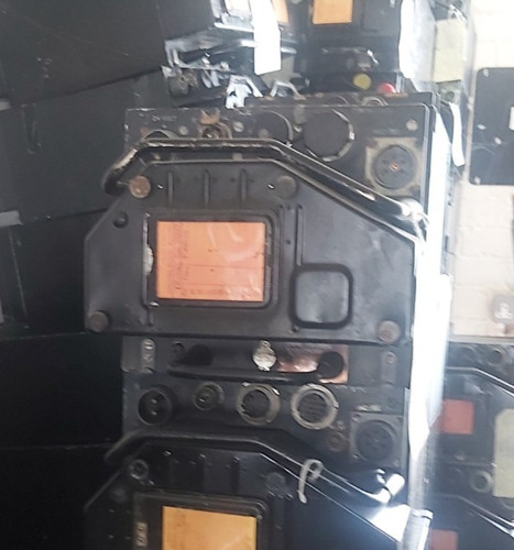 Raf military tr1980 series - military, vhf