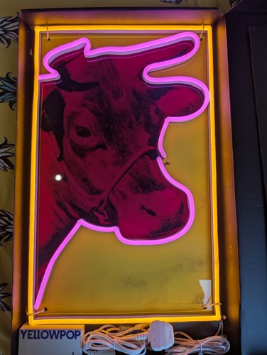 Yellowpop andy warhol cow - yellowpop,