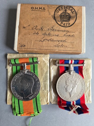 War defence medals mr - war, &