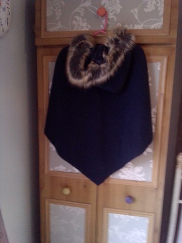 Cute shoulder cape - cute, cape.