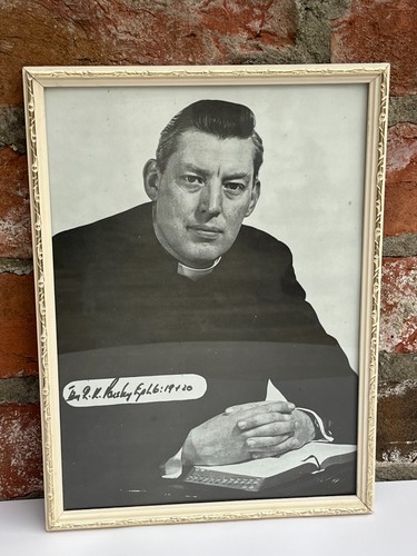 Reverend ian paisley framed - reverend,