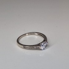 Solitaire Ring Size P1/2 Sterling Silver 925 Sparkly Band Delicate Cocktail 
