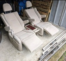 Deluxe Rear Passenger Camper