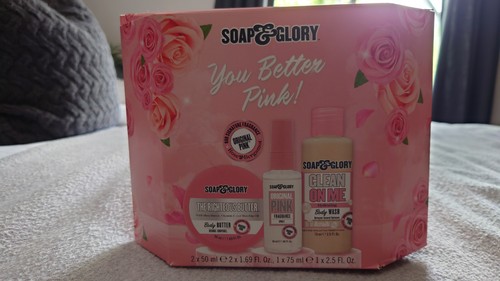 Soap glory gift set - soap,
