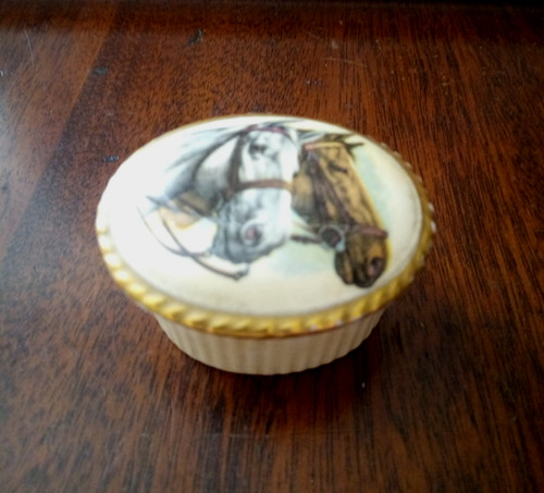 Aynsley england trinket box - aynsley,