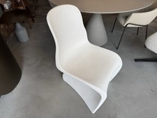 Casamania Him Matte Chair Ex-display Body Shaped Chair