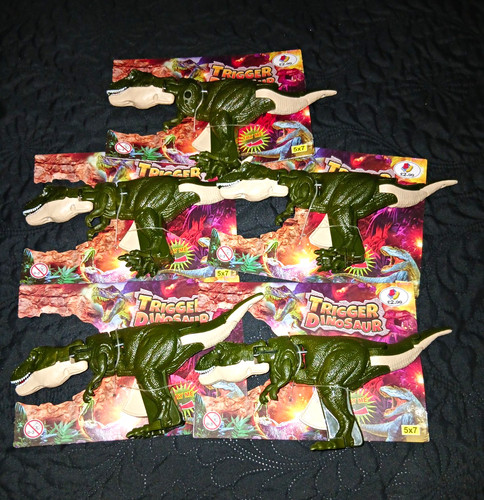 Trigger dinosaur plastic - plastic, toy