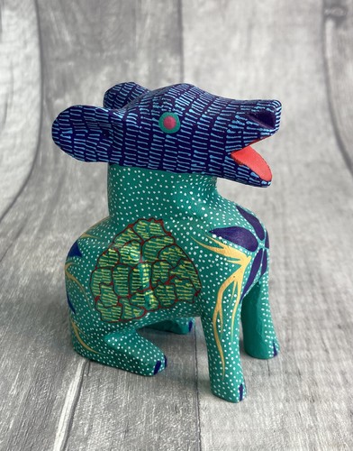 Oaxacan alebrije dog - dog, mexican