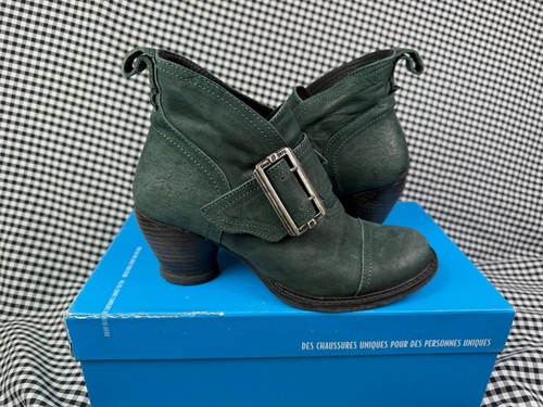 John fluevog east - end, porter