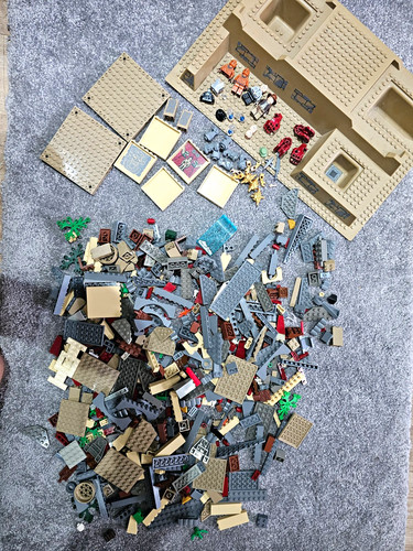 Lego 7627 indiana jones temple - lego,