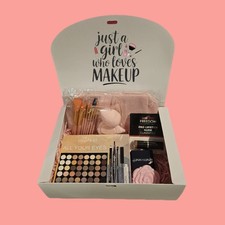 GORGEOUS MAKE UP GIFT SET💄