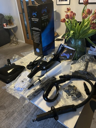 Ovation steam mop hand - in,