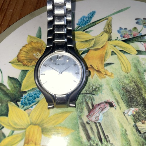 Accurist mans watch mb074 cal - accurist,