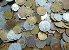 25 X MIXED WORLD COINS FROM