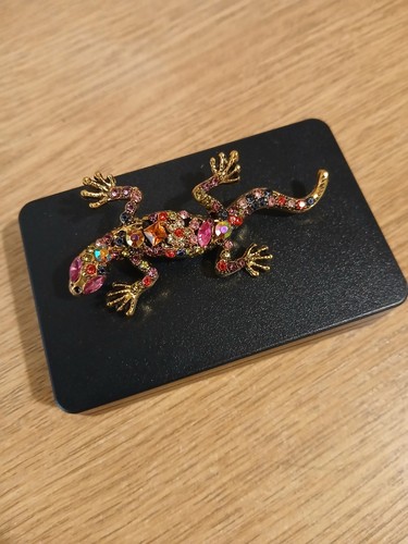 Rhinestoned colourful lizard - rhinestoned,