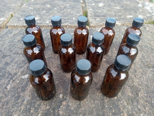 50ml amber glass bottles - x,